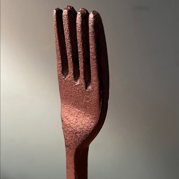 Cast Iron Papertowel holder - Picture 3 of 8